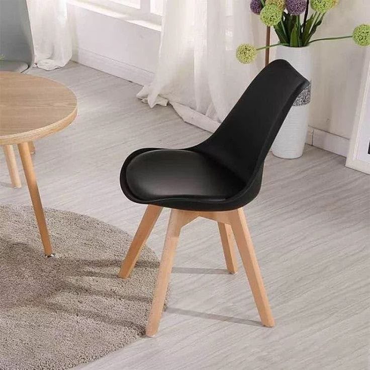 Chaise scandinave